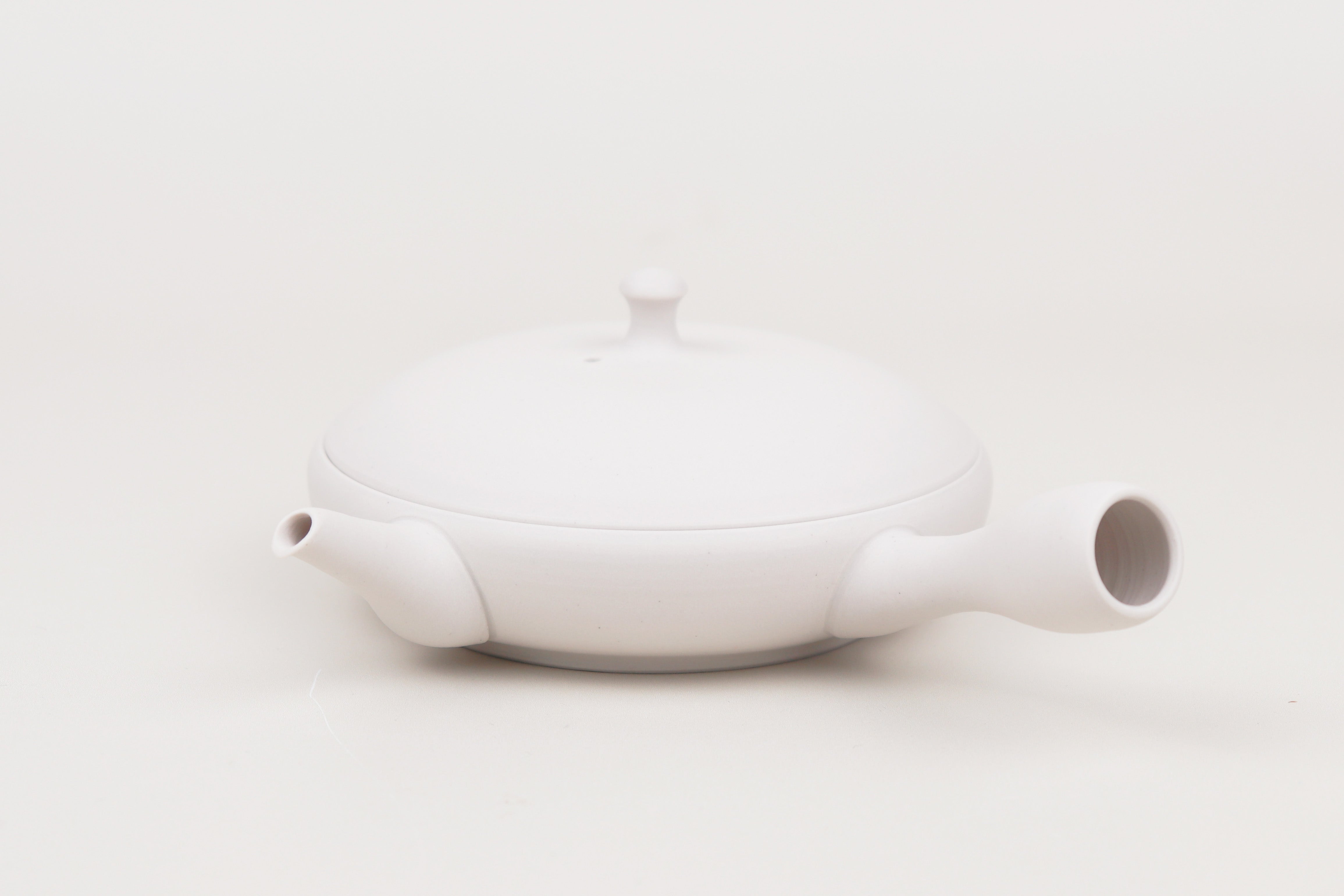 Kyusu (tea pot) / Maekawa Kyokuhei 